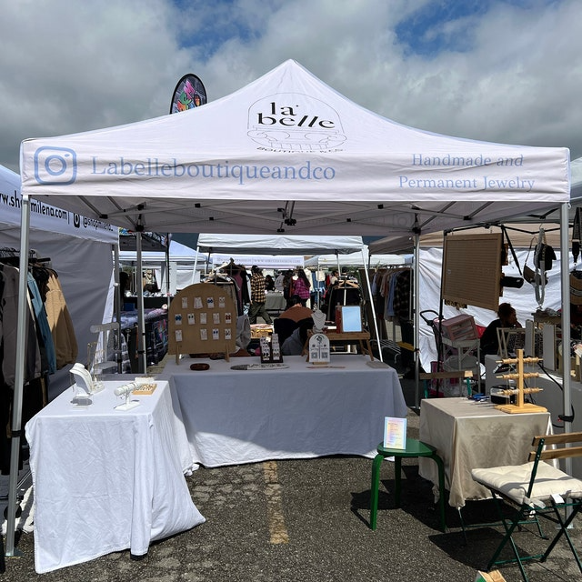 10' x 10' Pop Up Tent